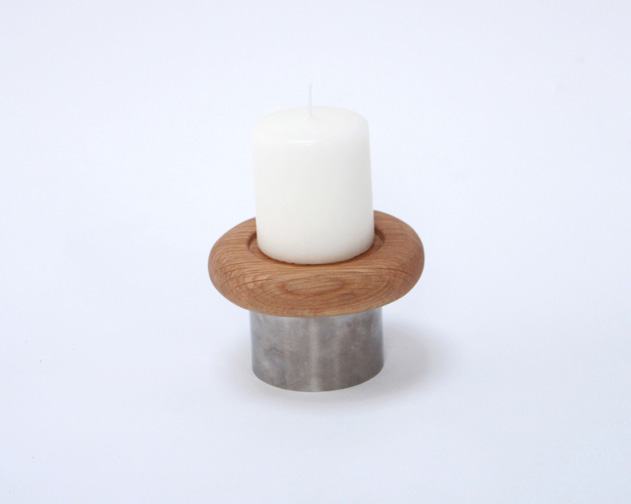 Coalesce single candle holder